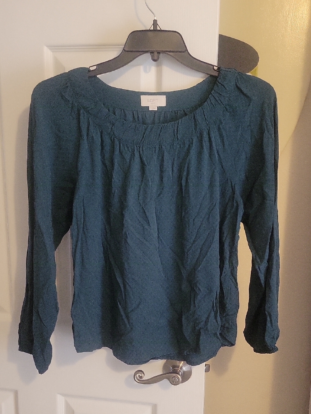 LOFT SzMed Deep Teal Long-Sleeve Gathered Scoop Neck Top
